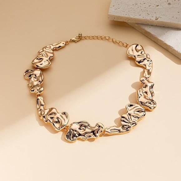 Gold Lava Irregular Geometric Chunky Choker Necklace for Women, Trendy Minimalis - Picture 5 of 7